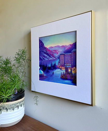 « Une nuit tranquille au château » Lake Louise Matted Art Print 8x8